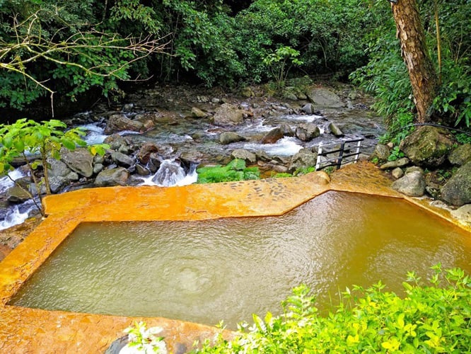 Termales el escondite