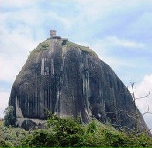 Tour A GUATAPÉ